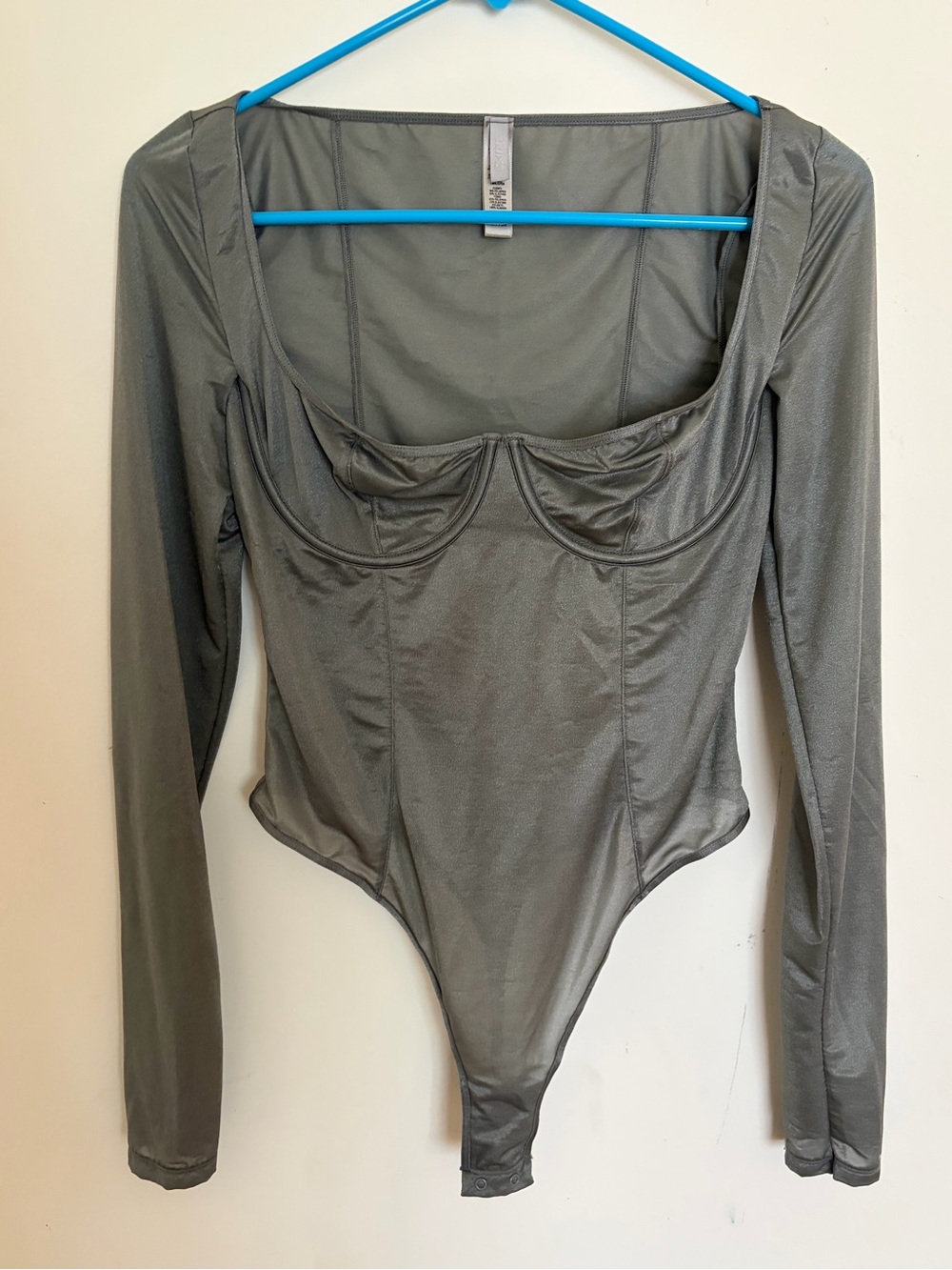 SKIMS Long-Sleeve Underwire Bodysuit in Gray